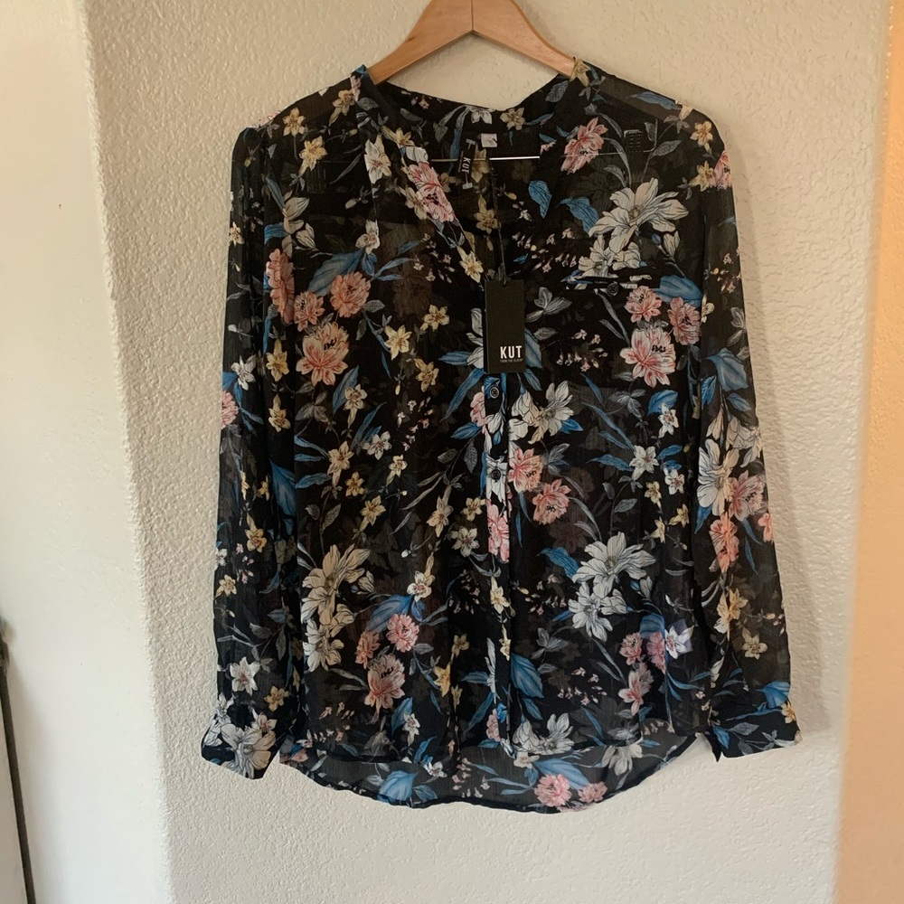 NWT Kut from the Kloth blouse